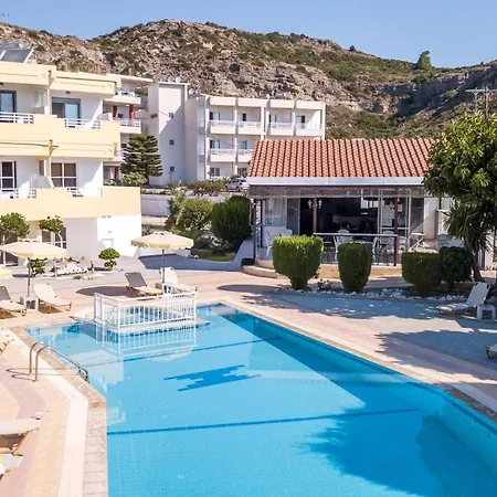 Ξενοδοχείο με διαμερίσματα μαρούλα στούντιο 2*
